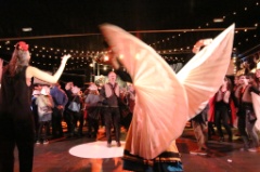 le Bal Marionnettique 113 * 5184 x 3456 * (7.86MB)